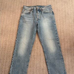 Levi’s 501 Jeans
LIKE NEW CONDITION
